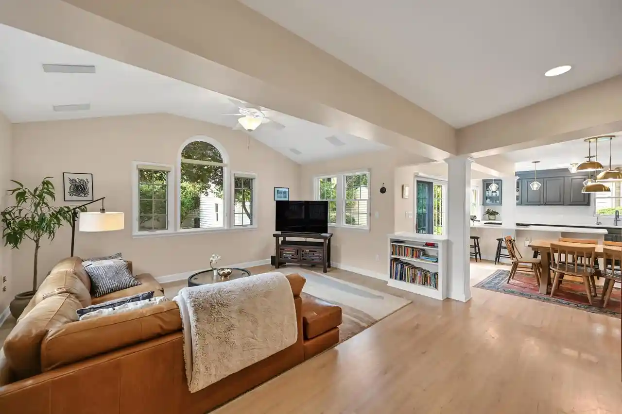 Photo 3 of Single family home for sale at 9519 Harding Blvd, Milwaukee, WI 53226 | MLS# 1978830 | Listing updated on 2026-09-13