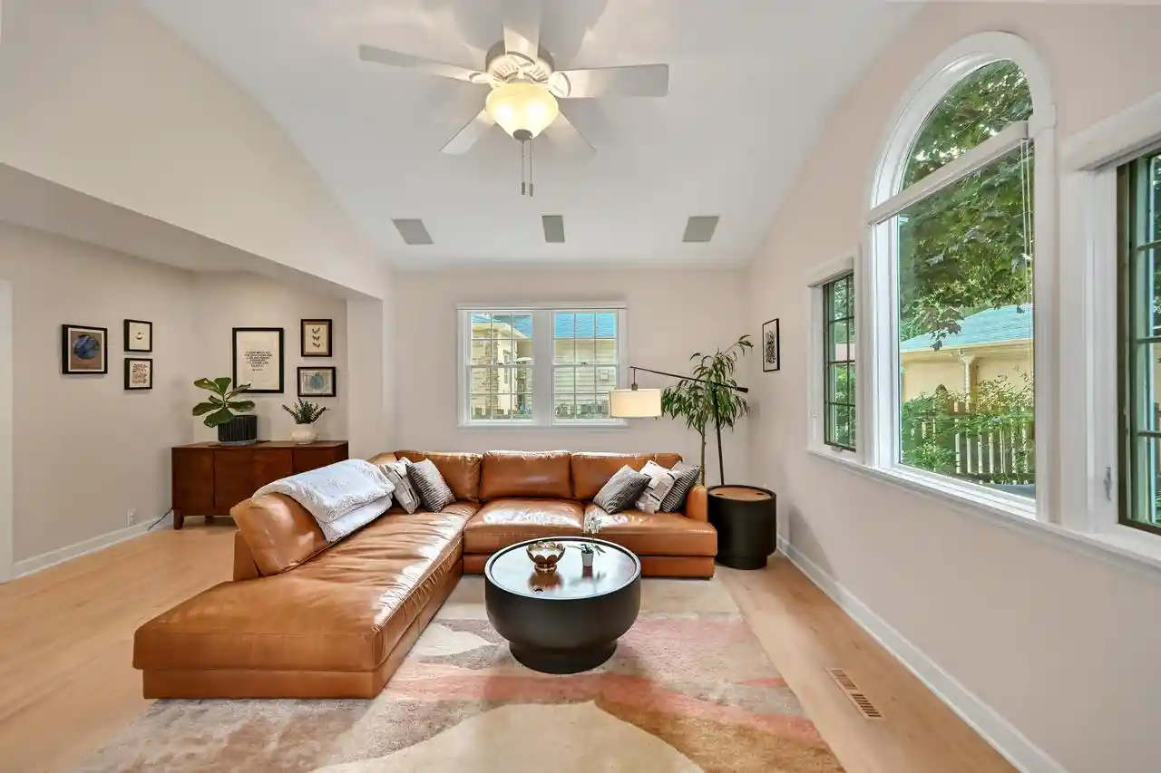 Photo 3 of Single family home for sale at 9519 Harding Blvd, Milwaukee, WI 53226 | MLS# 1978830 | Listing updated on 2026-09-13