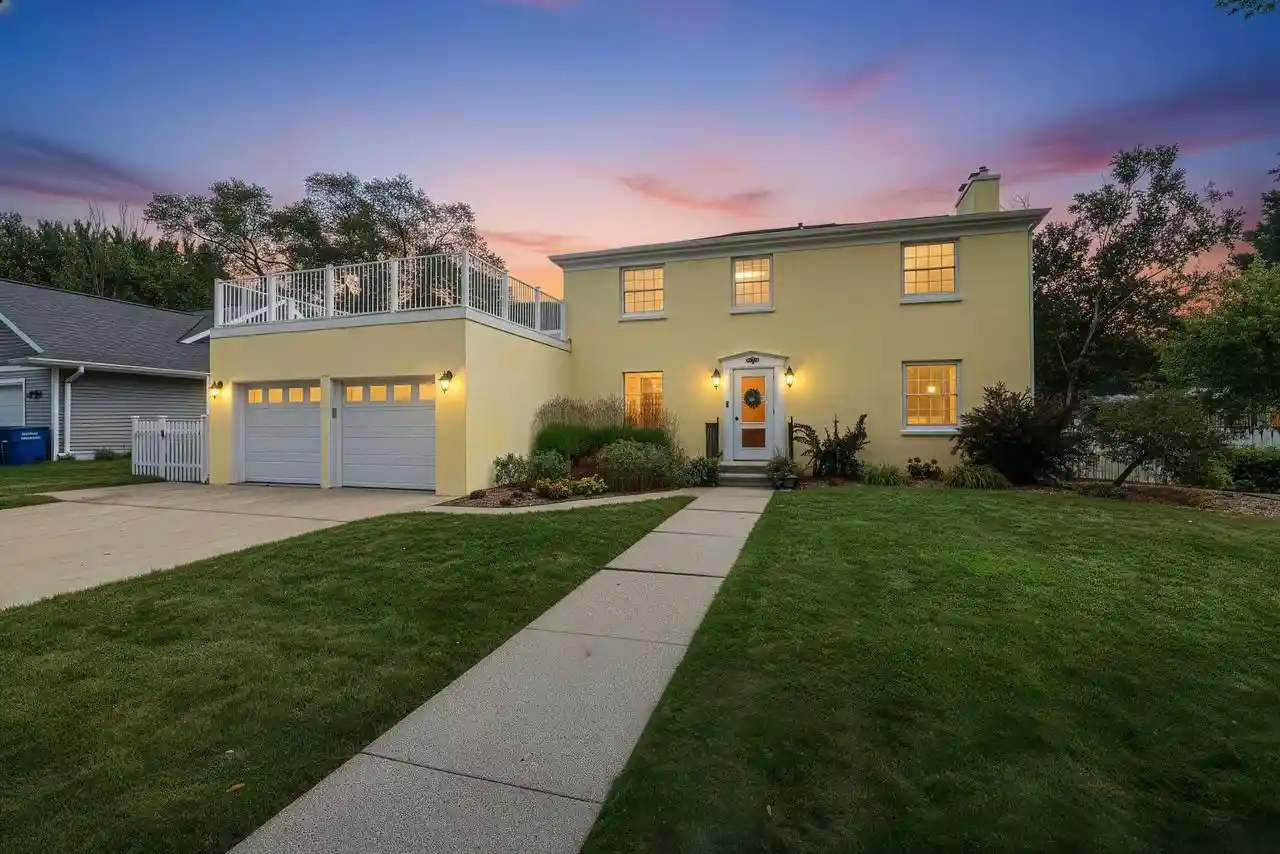 Photo 1 of Single family home for sale at 3037 Linck Ct, Green Bay, WI 54301 | MLS# 50332052 | Listing updated on 2026-09-05