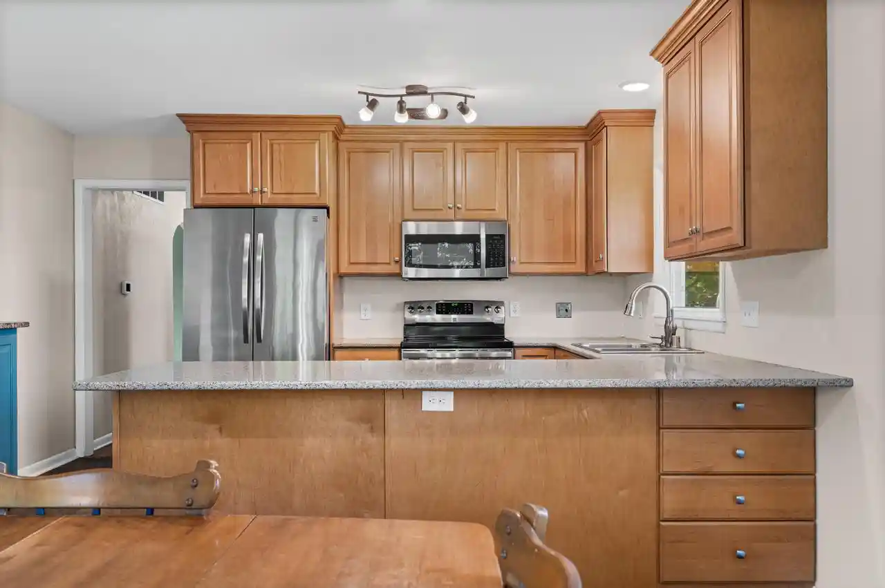 Photo 2 of Sale Pending at 710 Oak Ter, La Crescent, MN 55947 | MLS# 1978833 | Listing updated on 2026-09-07