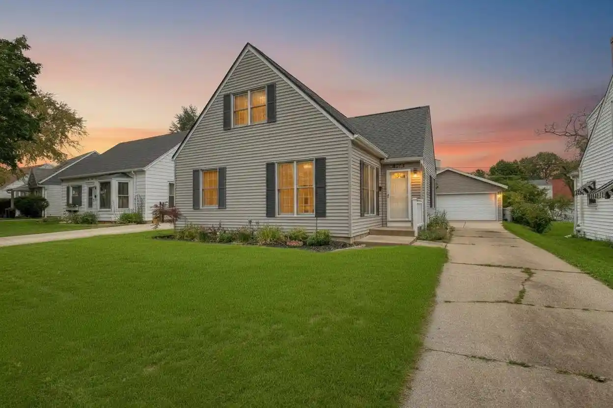 Photo 1 of Single family home for sale at 8164 W Dixon St, Milwaukee, WI 53214 | MLS# 1978834 | Listing updated on 2026-09-06