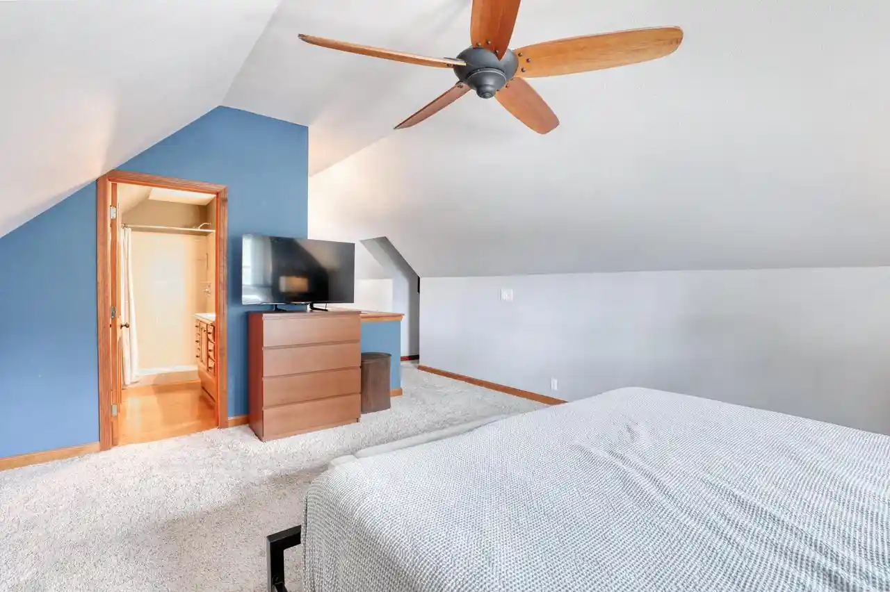 Photo 2 of Single family home for sale at 8164 W Dixon St, Milwaukee, WI 53214 | MLS# 1978834 | Listing updated on 2026-09-06