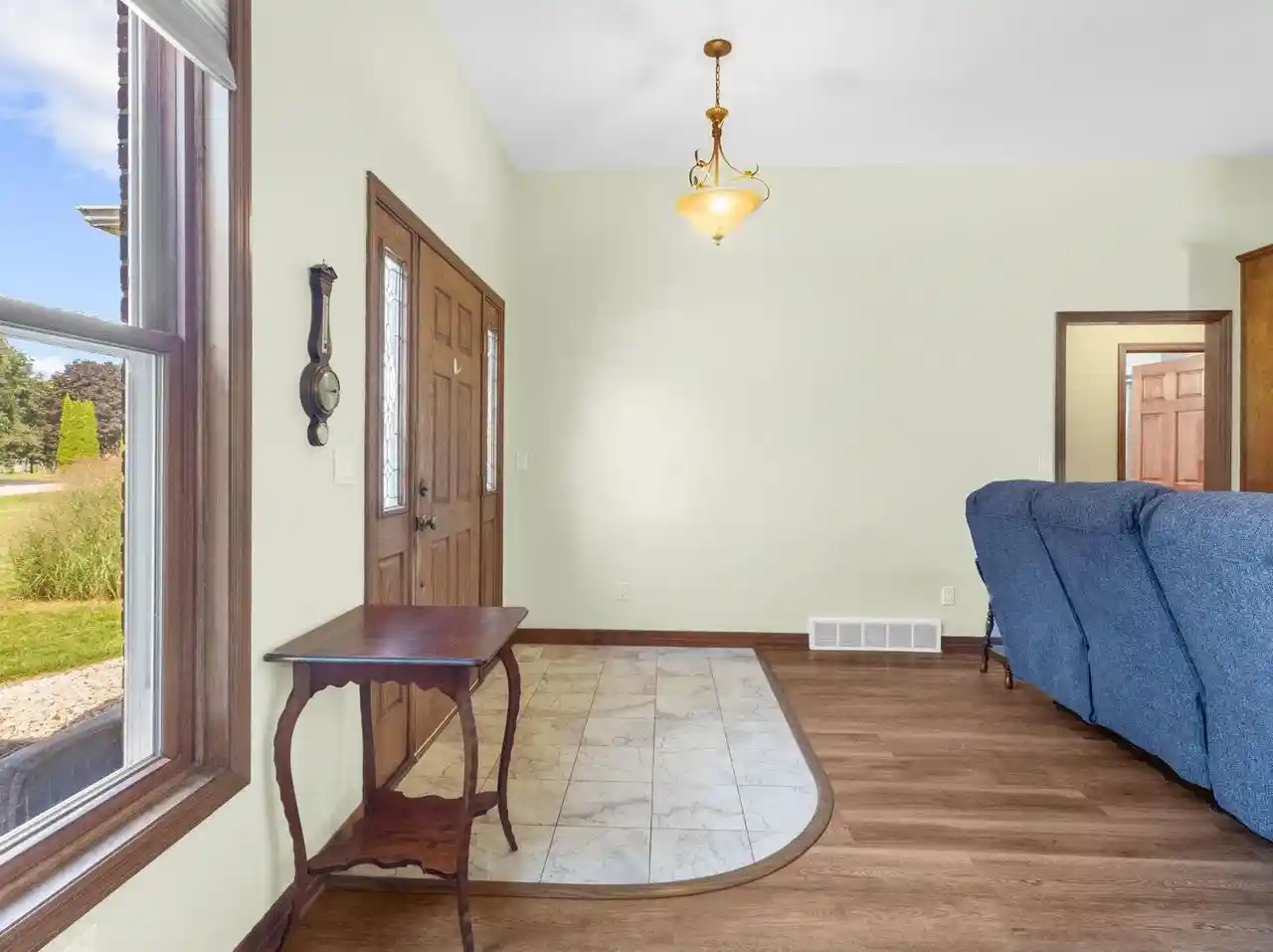 Photo 2 of Single family home for sale at 3206 River Forest Hills Dr, Pulaski, WI 54162 | MLS# 50332060 | Listing updated on 2026-09-20