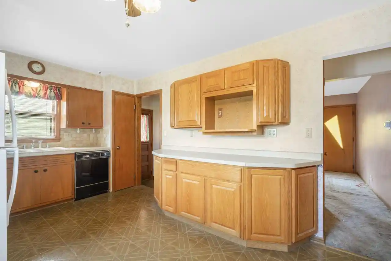 Photo 3 of Single family home for sale at 8018 W Tesch Ave, Milwaukee, WI 53220 | MLS# 1978839 | Listing updated on 2026-09-04