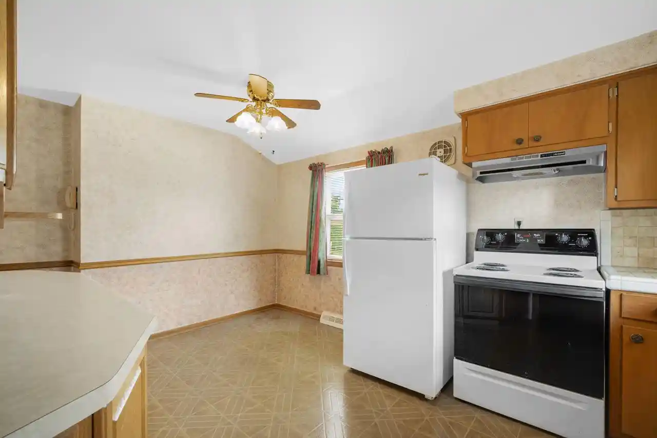 Photo 3 of Single family home for sale at 8018 W Tesch Ave, Milwaukee, WI 53220 | MLS# 1978839 | Listing updated on 2026-09-04