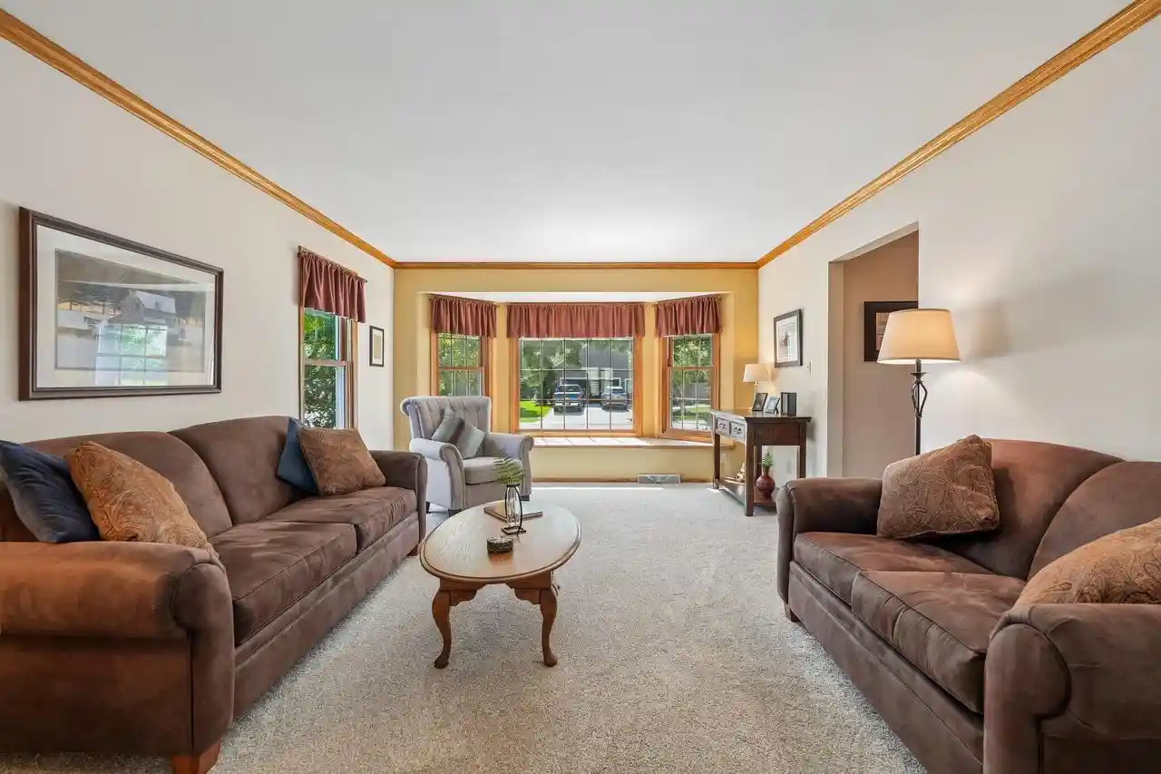 Photo 3 of Single family home for sale at 306 W Juniper Dr, Grafton, WI 53024 | MLS# 1978835 | Listing updated on 2026-09-25