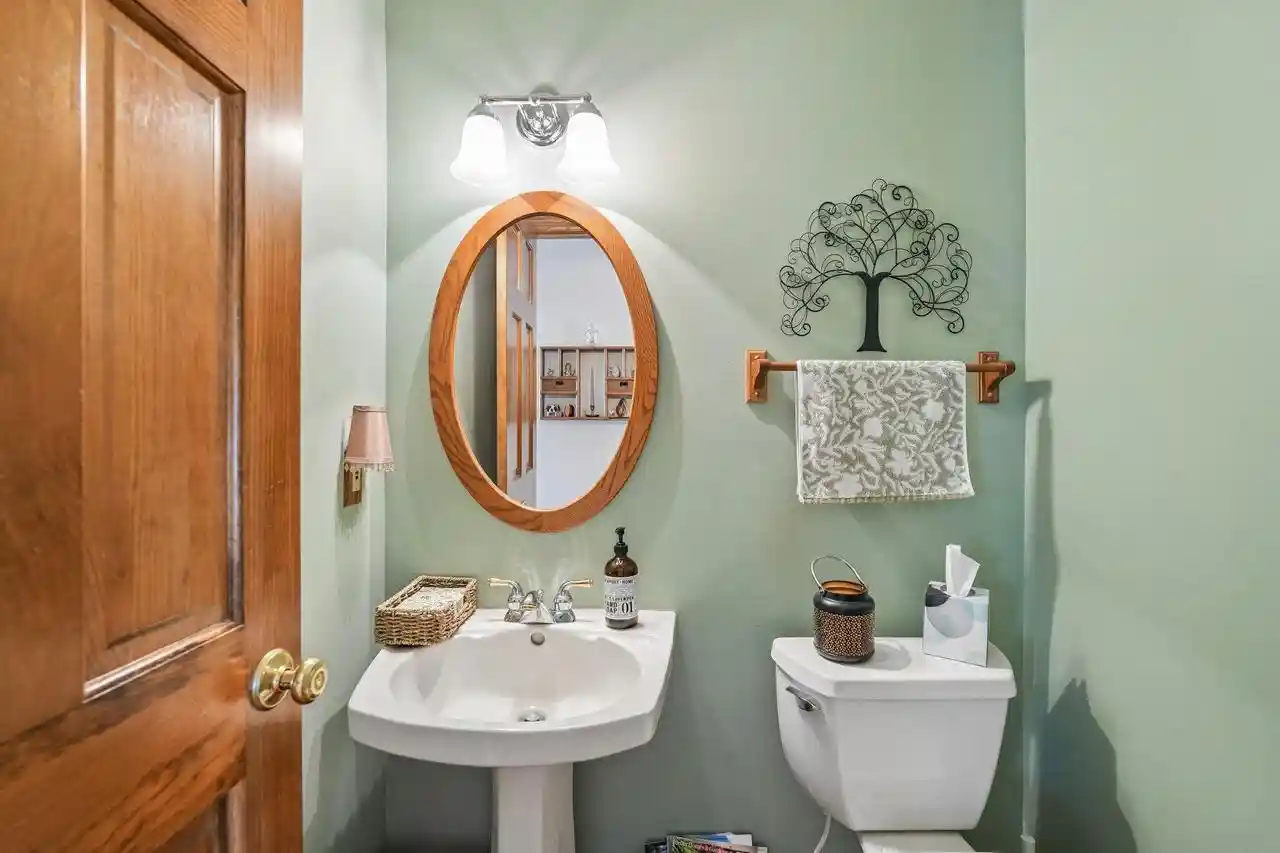 Photo 3 of Single family home for sale at 306 W Juniper Dr, Grafton, WI 53024 | MLS# 1978835 | Listing updated on 2026-09-25