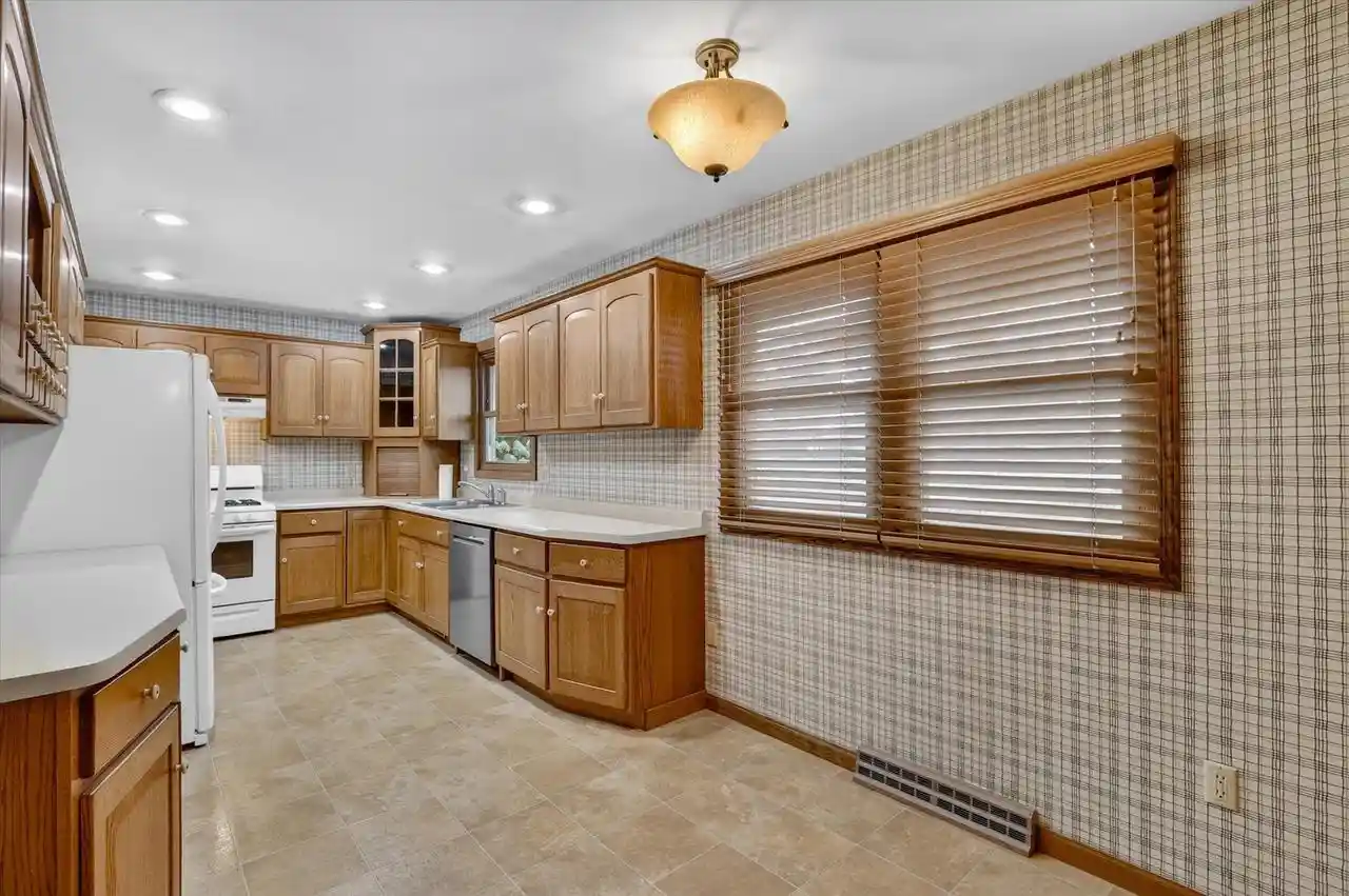 Photo 3 of Single family home for sale at 2140 N Polzin Rd, Janesville, WI 53548 | MLS# 2031854 | Listing updated on 2026-09-23