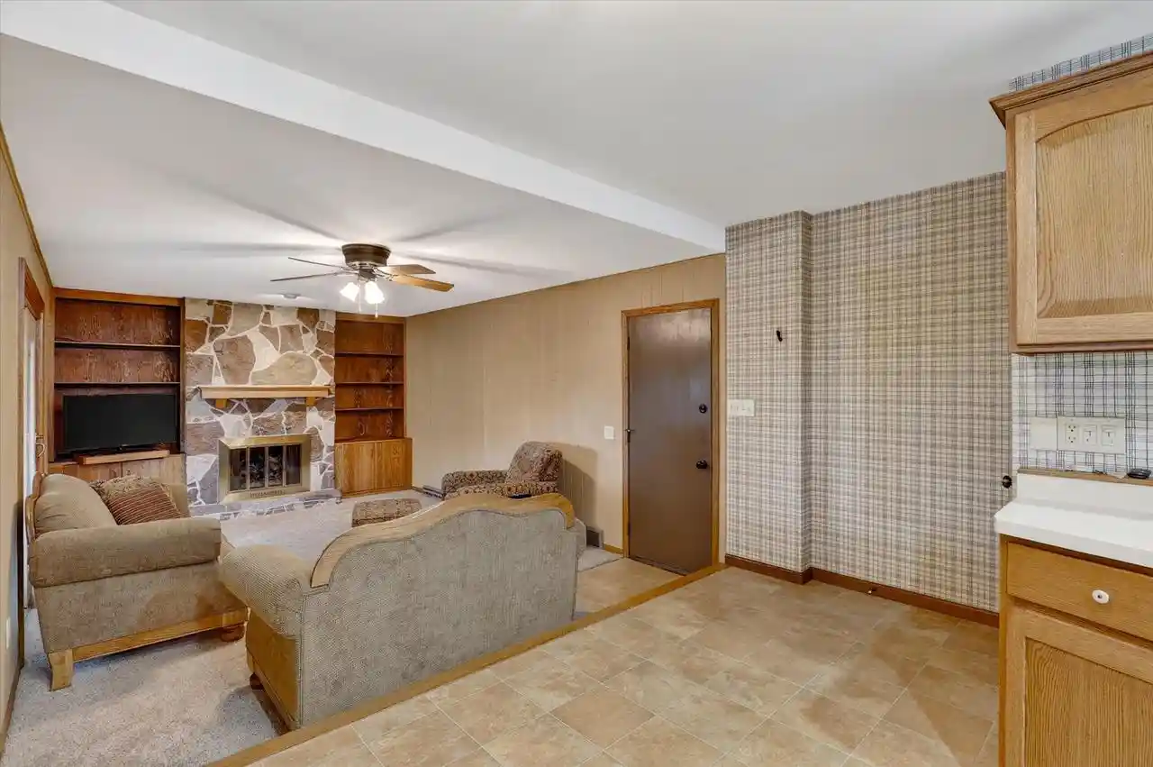 Photo 3 of Single family home for sale at 2140 N Polzin Rd, Janesville, WI 53548 | MLS# 2031854 | Listing updated on 2026-09-23