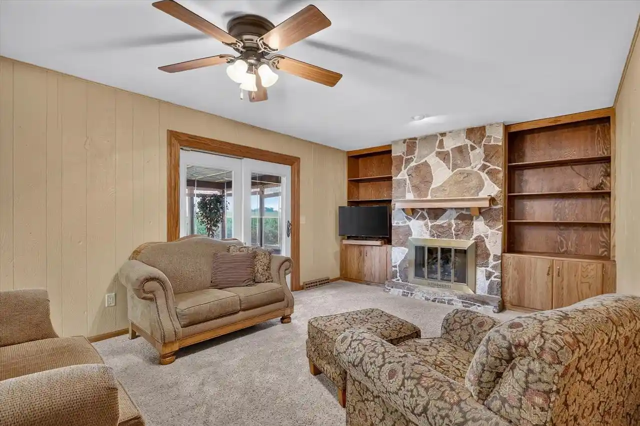 Photo 4 of Single family home for sale at 2140 N Polzin Rd, Janesville, WI 53548 | MLS# 2031854 | Listing updated on 2026-09-23