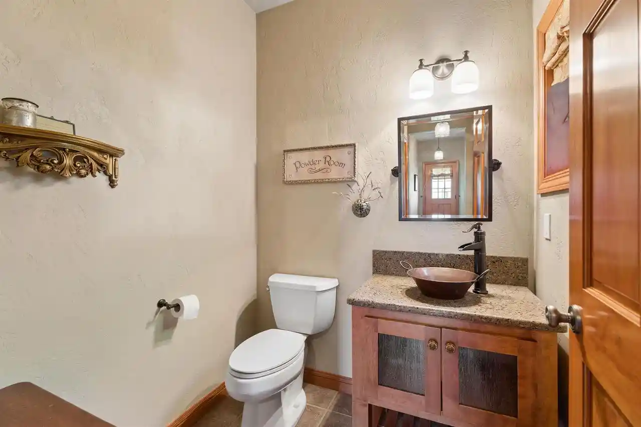 Photo 4 of Single family home for sale at 2993 Georgetown Pl, Menasha, WI 54952 | MLS# 50332053 | Listing updated on 2026-09-21