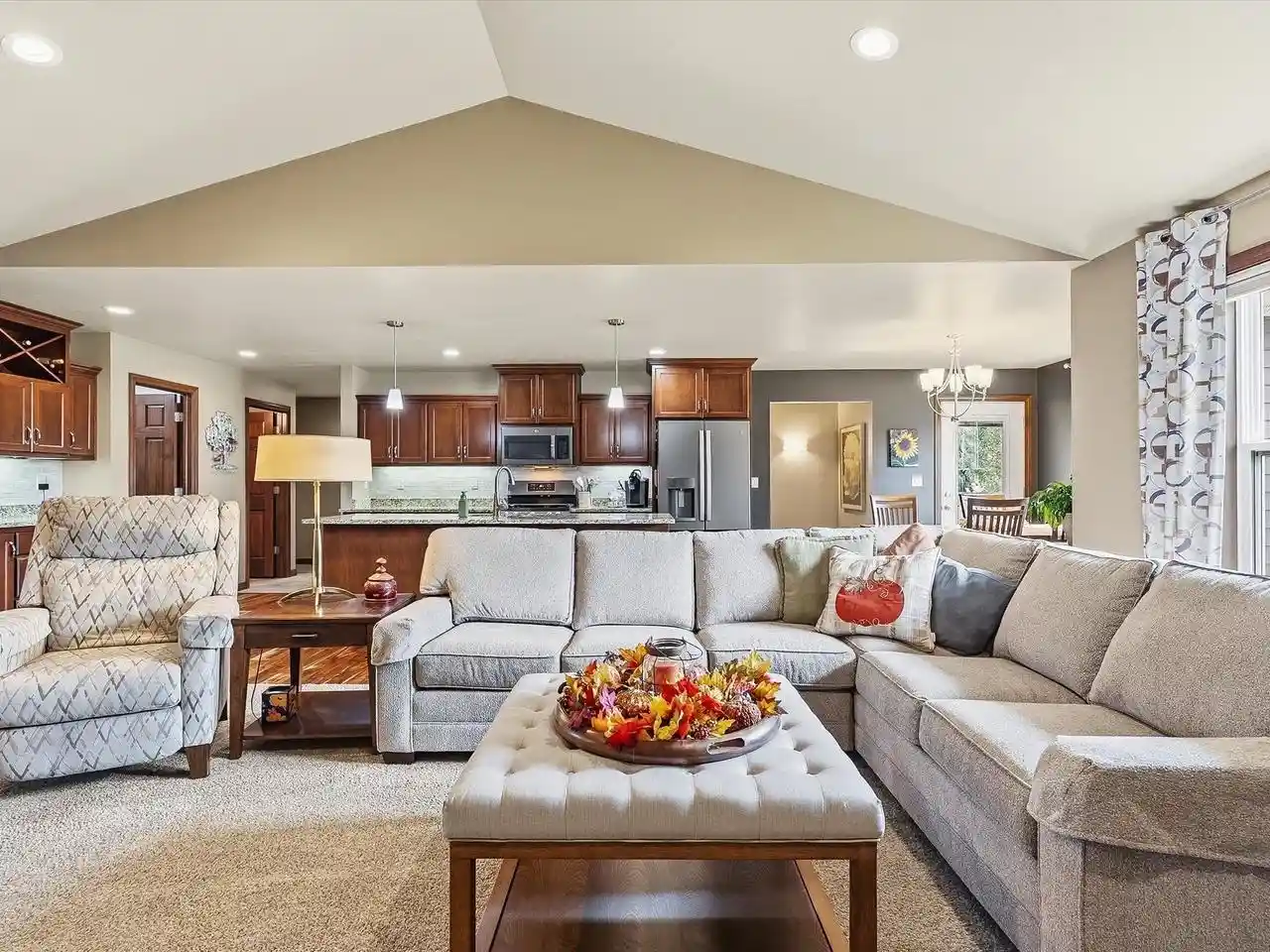 Photo 3 of Single family home for sale at 3594 Bay Harbor Dr, Green Bay, WI 54311 | MLS# 50332067 | Listing updated on 2026-09-08