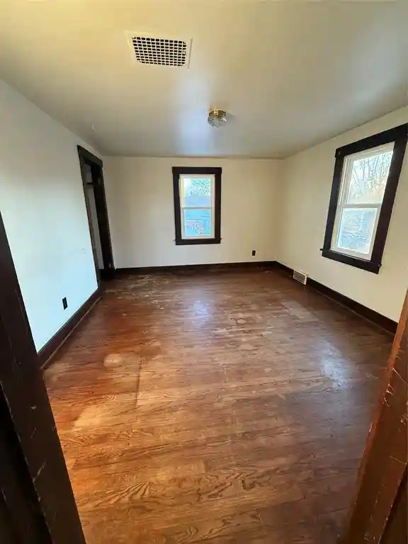 Listing Photo 5 - Condo for sale in building located at 1112 Emery St, Eau Claire, WI 54701 - Unit #2