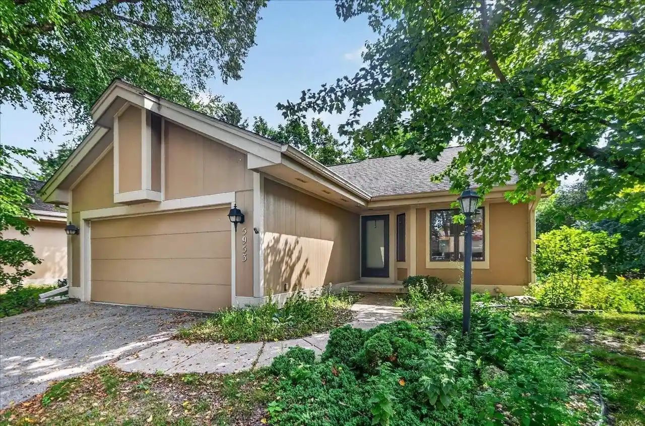 Photo 1 of Sale Pending at 5953 Woodcreek Ln #5953, Middleton, WI 53562 | MLS# 2031863 | Listing updated on 2026-09-08