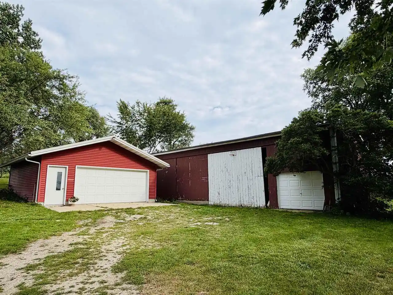 Photo 2 of Single family home for sale at N1216 Rahberger Rd, Monroe, WI 53566 | MLS# 2031865 | Listing updated on 2026-09-09