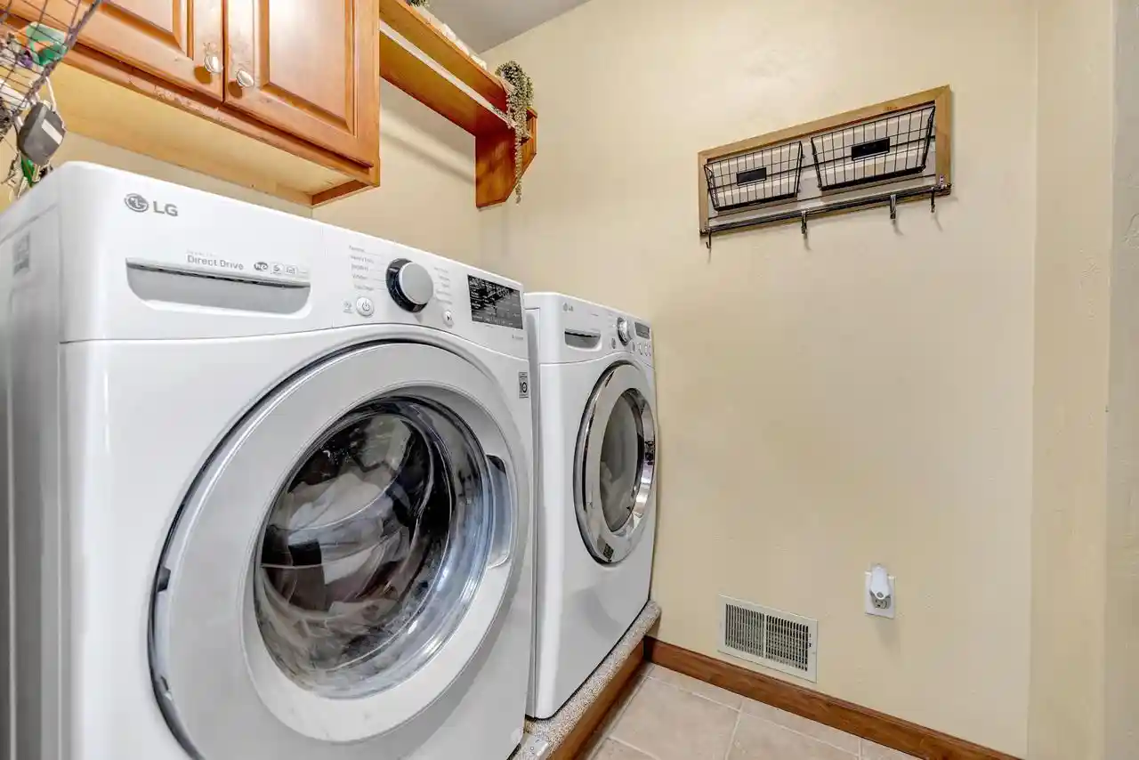 Photo 3 of Single family home for sale at 407 High Ridge Ln, Black Creek, WI 54106 | MLS# 50332069 | Listing updated on 2026-09-21