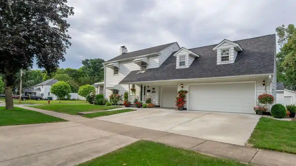 Photo 1 of Single family home for sale at 606 Gilbert Ave, Eau Claire, WI 54701 | MLS# 1604793 | Listing updated on 2026-09-08