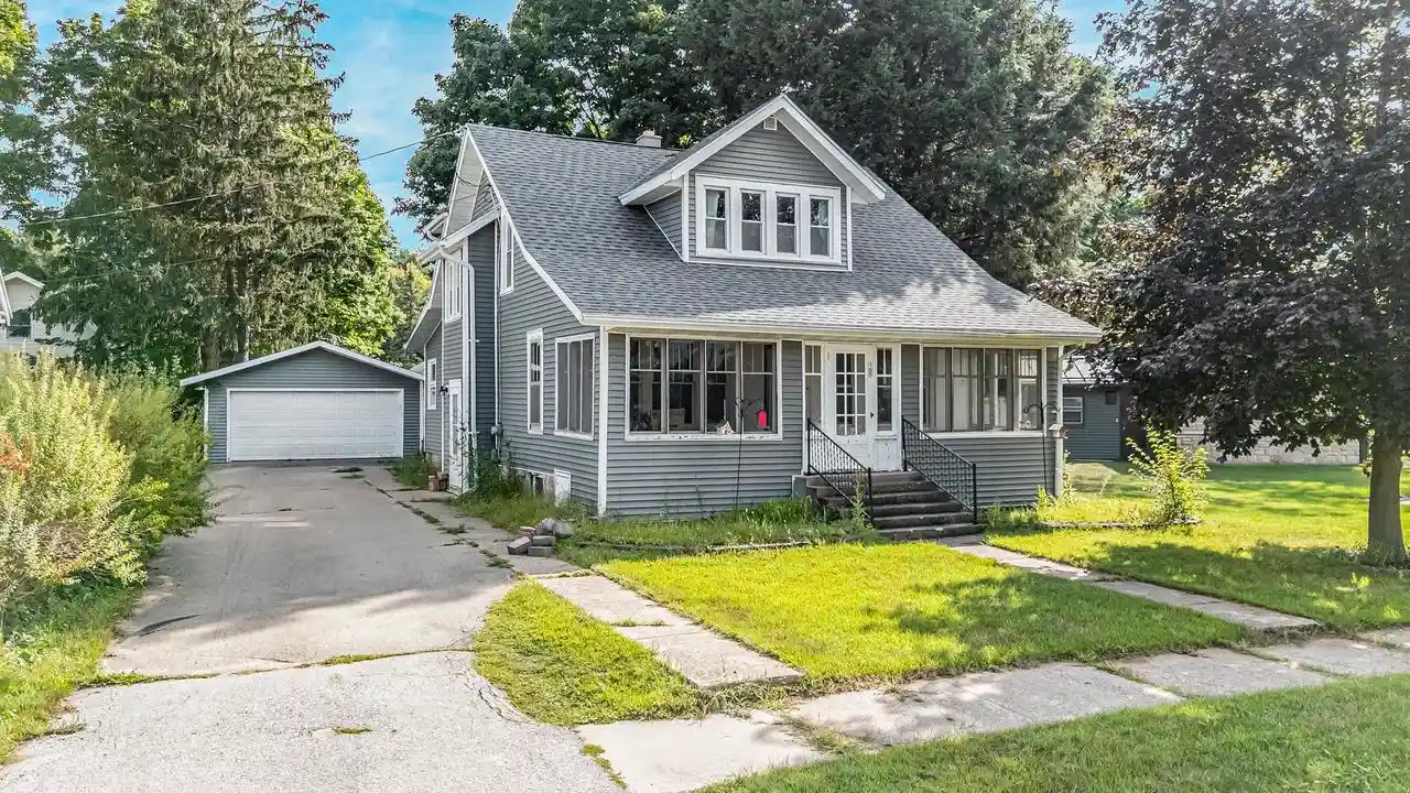 Single family home for sale at 105 E Sumner St, Weyauwega, WI 54983 | MLS# 50332025