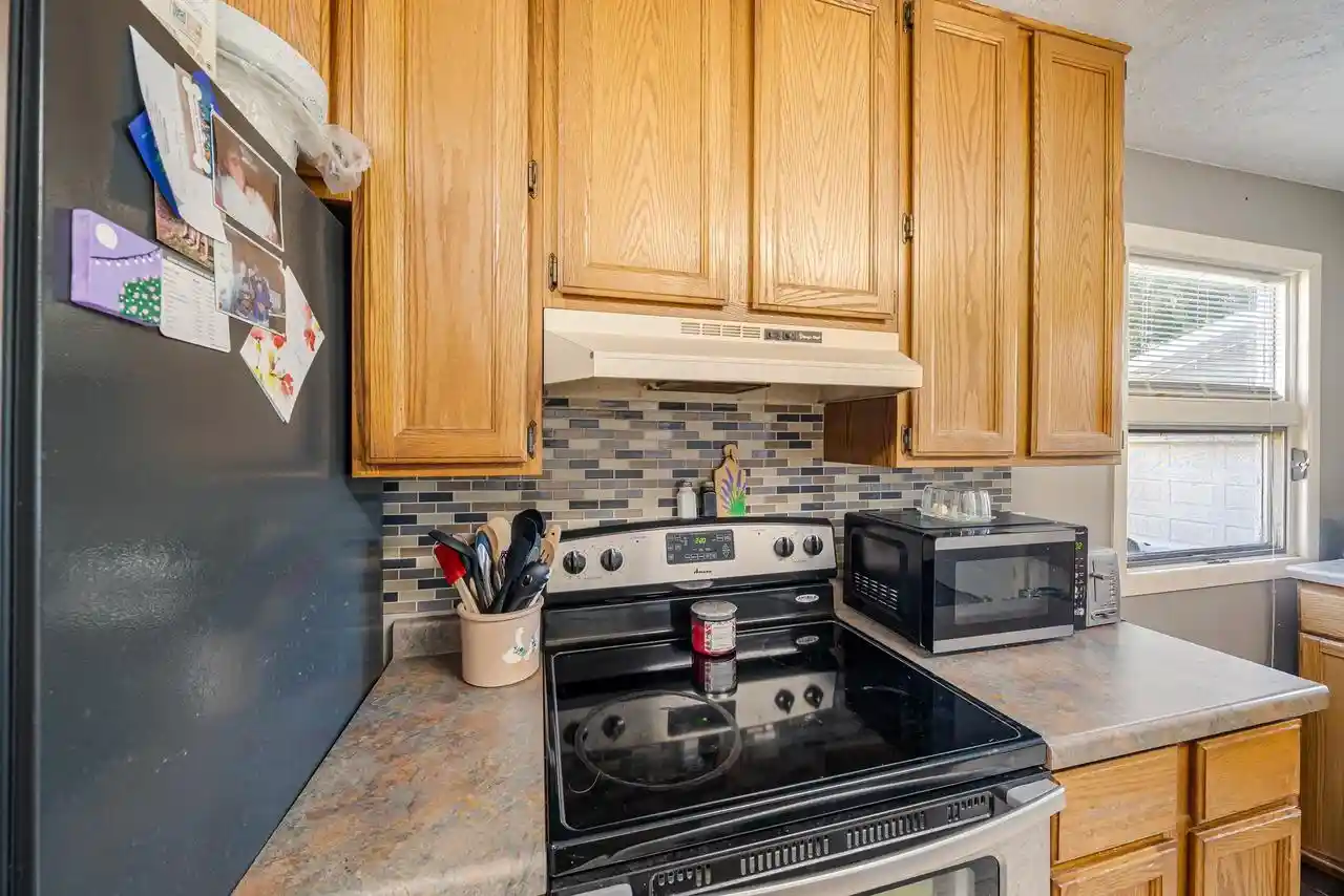 Photo 1 of Single family home for sale at 105 E Sumner St, Weyauwega, WI 54983 | MLS# 50332025 | Listing updated on 2026-09-20