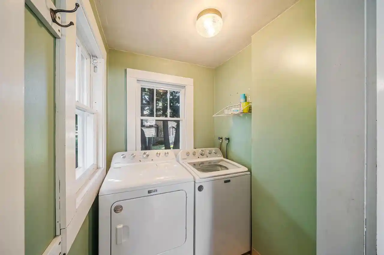 Photo 3 of Single family home for sale at 105 E Sumner St, Weyauwega, WI 54983 | MLS# 50332025 | Listing updated on 2026-09-20