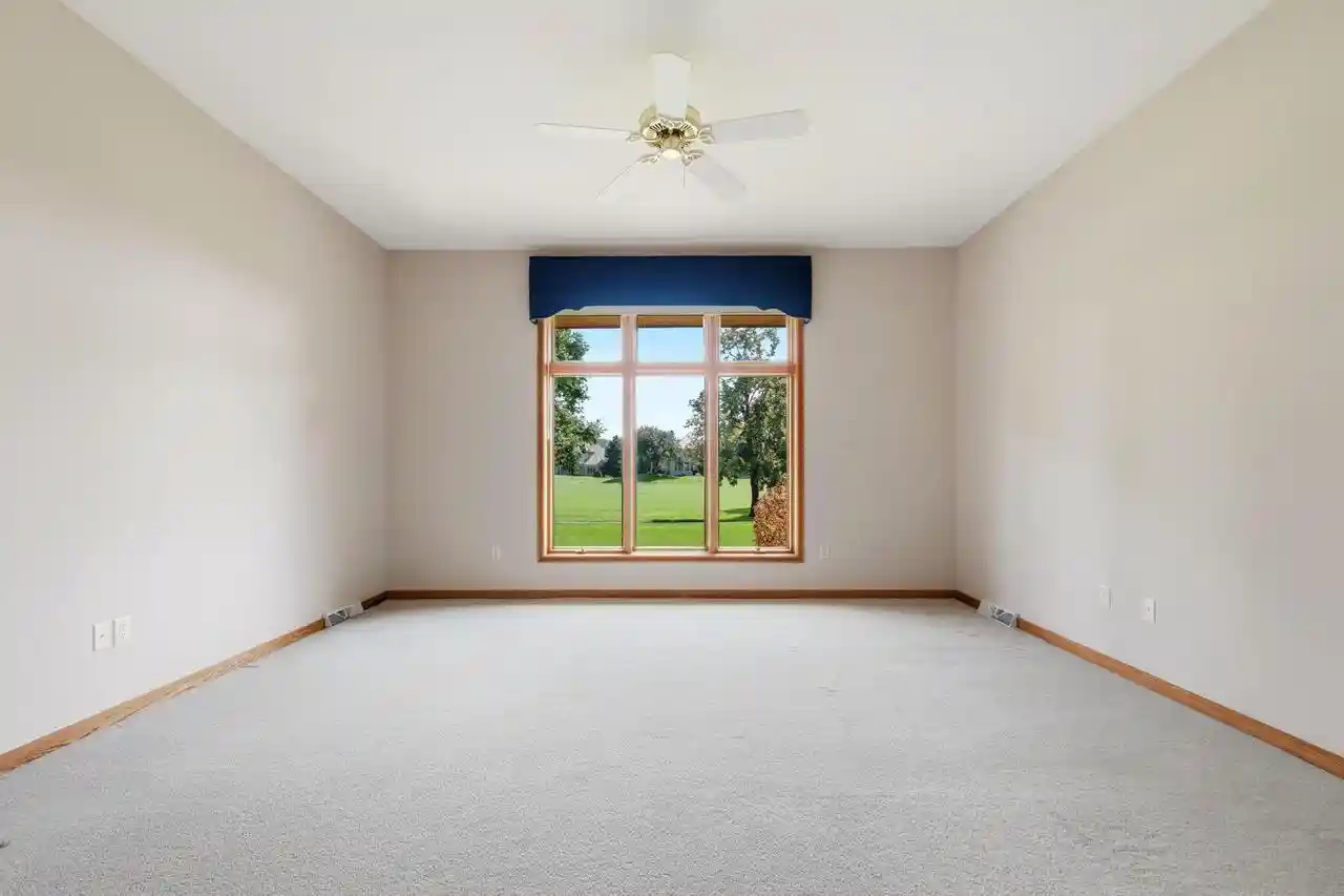 Photo 3 of Condo for sale at 1209 E Sweetbriar Ln, Hartland, WI 53029 | MLS# 1978870 | Listing updated on 2026-09-22