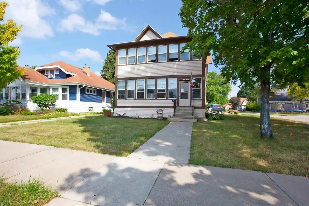 Photo 1 of Multi family home for sale at 330 E Irving Ave, Oshkosh, WI 54901 | MLS# 50332073 | Listing updated on 2026-09-17