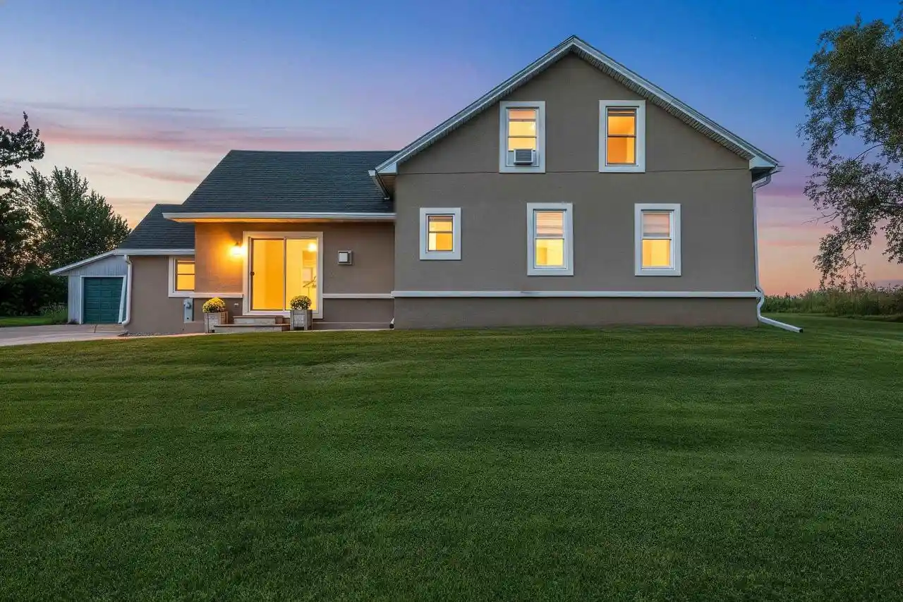 Photo 1 of Single family home for sale at 1372 Phillips Rd, Green Bay, WI 54311 | MLS# 50332056 | Listing updated on 2026-09-19