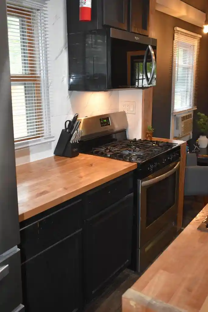 Photo 2 of Single family home for sale at 300 E 10th Street, Fond Du Lac, WI 54935 | MLS# 2031874 | Listing updated on 2026-09-09