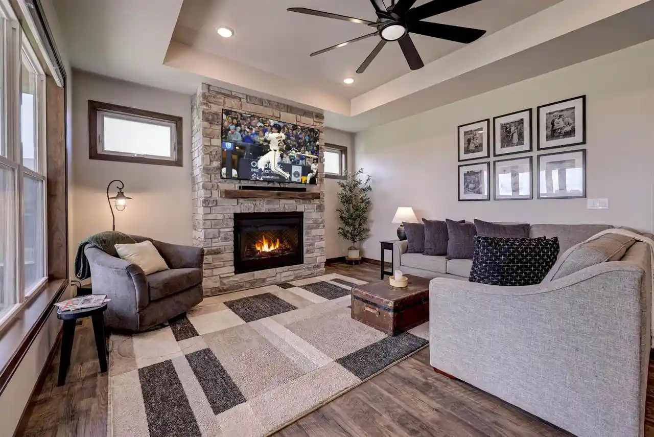 Photo 3 of Single family home for sale at 885 Cygnet Ct, Menasha, WI 54952 | MLS# 50332071 | Listing updated on 2026-09-20