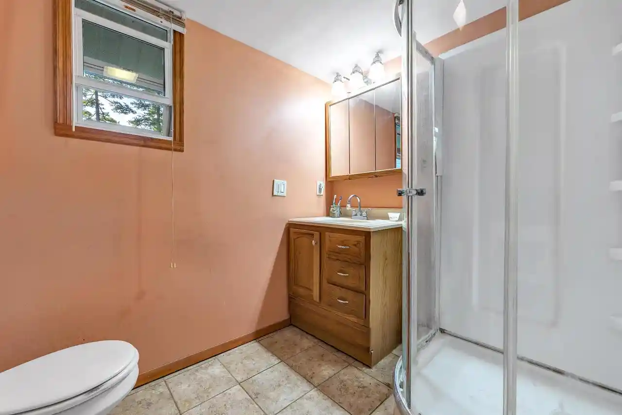 Photo 4 of Single family home for sale at N2521 Cleghorn Rd, Waupaca, WI 54981 | MLS# 50332081 | Listing updated on 2026-09-02