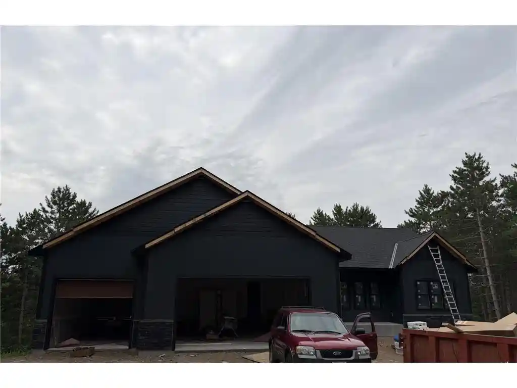 Photo 1 of Sale Pending at 945 Riverdale Ct, Somerset, WI 54025 | MLS# 7138038 | Listing updated on 2026-09-02