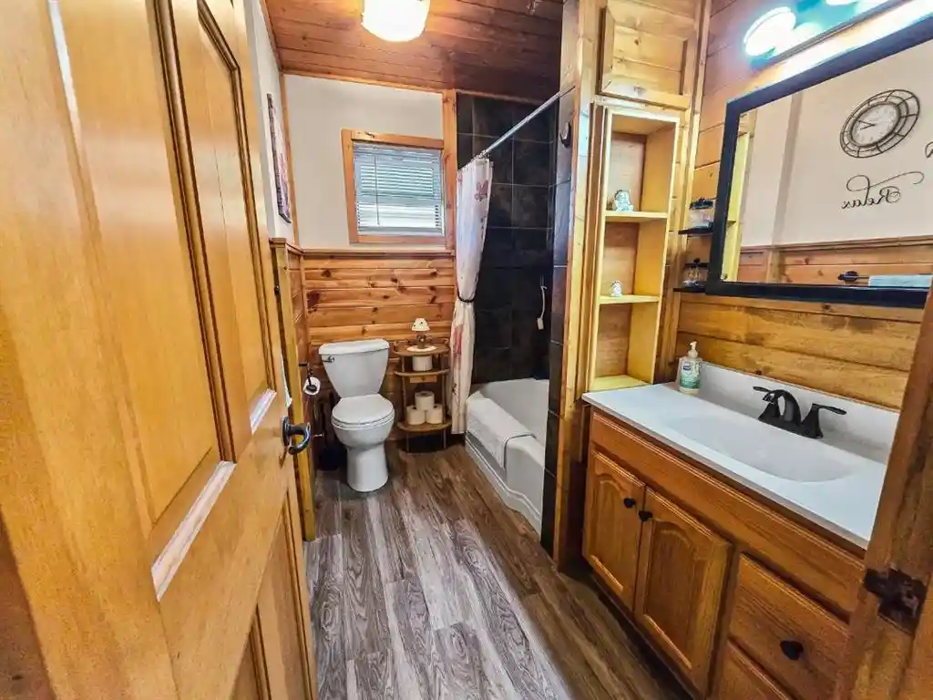Photo 3 of Single family home for sale at 109 Wisconsin Ave, Rice Lake, WI 54868 | MLS# 1604743 | Listing updated on 2026-09-06