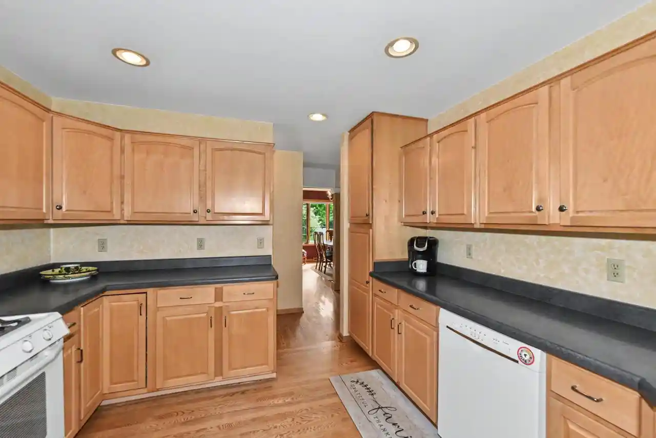 Photo 3 of Single family home for sale at 1508 Mackenzie Ln, Oconomowoc, WI 53066 | MLS# 1978889 | Listing updated on 2026-09-18