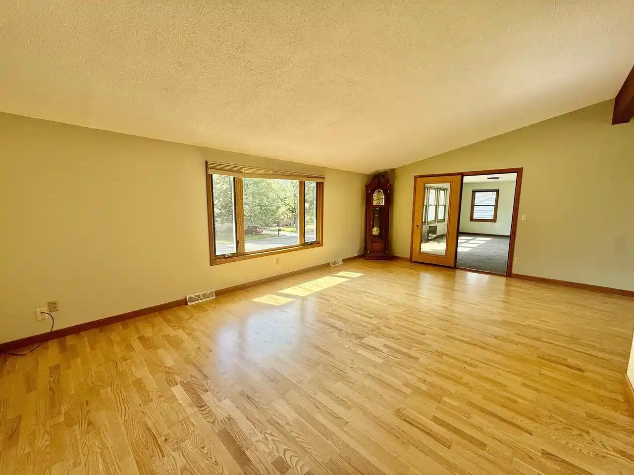Photo 2 of Single family home for sale at 1717 Lakeview Dr, Tomah, WI 54660 | MLS# 2031885 | Listing updated on 2026-09-12