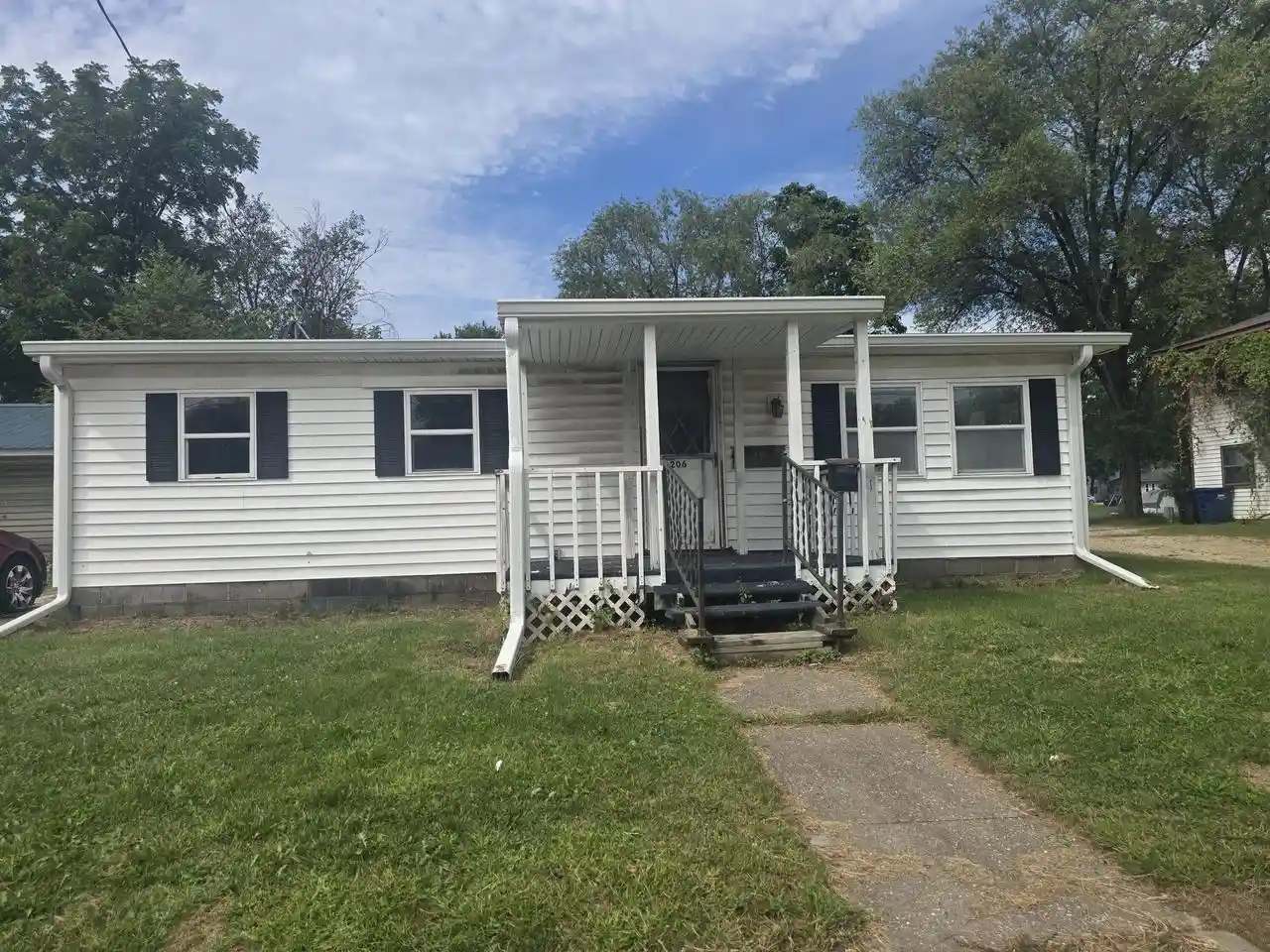 Photo 1 of Single family home for sale at 206 N Black River St, Sparta, WI 54656 | MLS# 1978899 | Listing updated on 2026-09-02