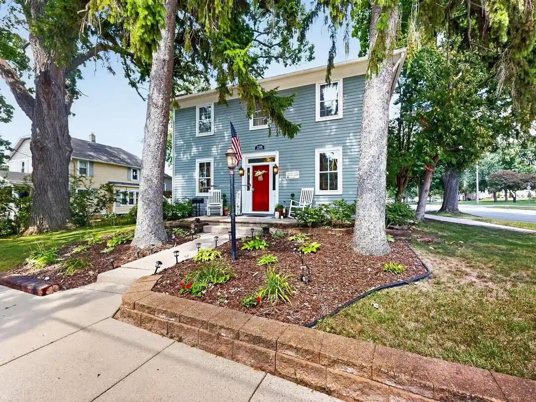 Photo 1 of Single family home for sale at 1108 Western Ave, Watertown, WI 53094 | MLS# 1978907 | Listing updated on 2026-09-12