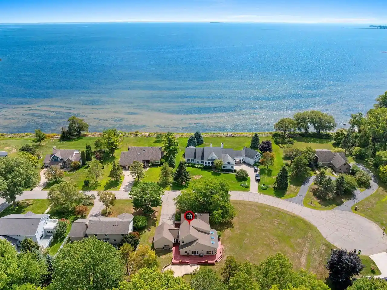 Photo 1 of Single family home for sale at 4101 Michigan Shrs, Menominee, MI 49858 | MLS# 1978912 | Listing updated on 2026-09-30