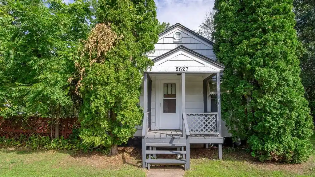 Photo 1 of Single family home for sale at 2627 7th Street, Eau Claire, WI 54703 | MLS# 1604583 | Listing updated on 2026-09-14