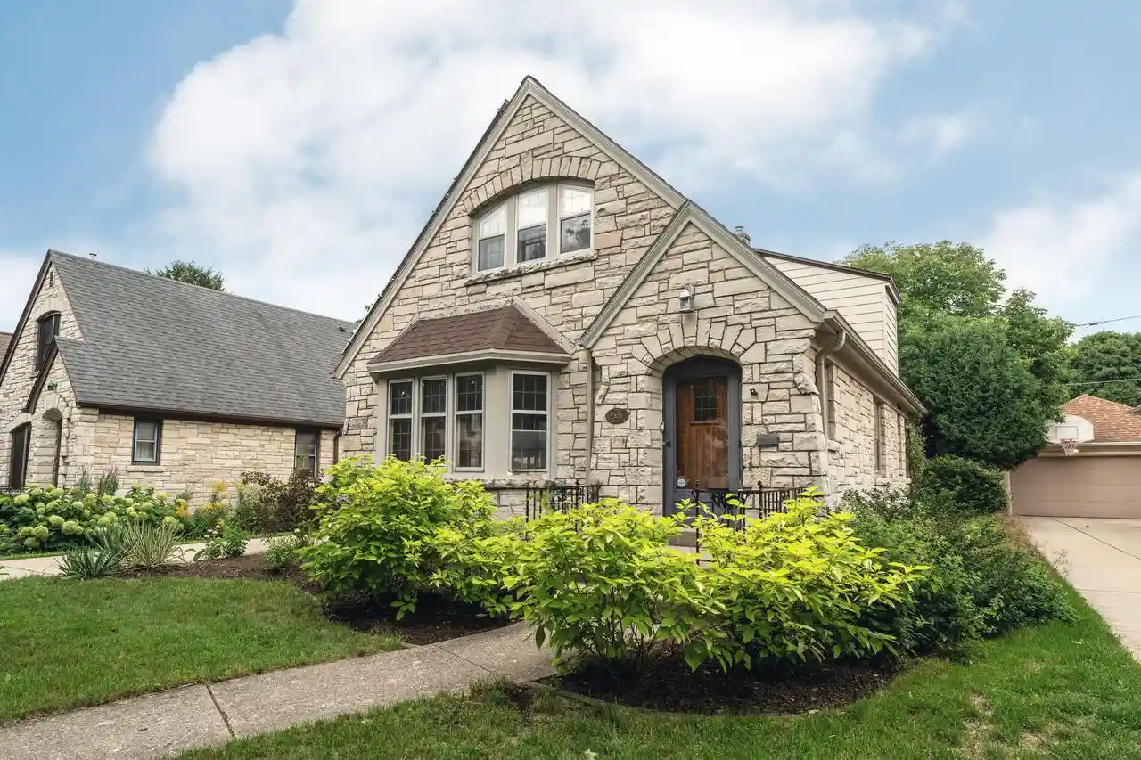 Photo 1 of Single family home for sale at 2821 N 70th Street, Milwaukee, WI 53210 | MLS# 1978916 | Listing updated on 2026-09-14