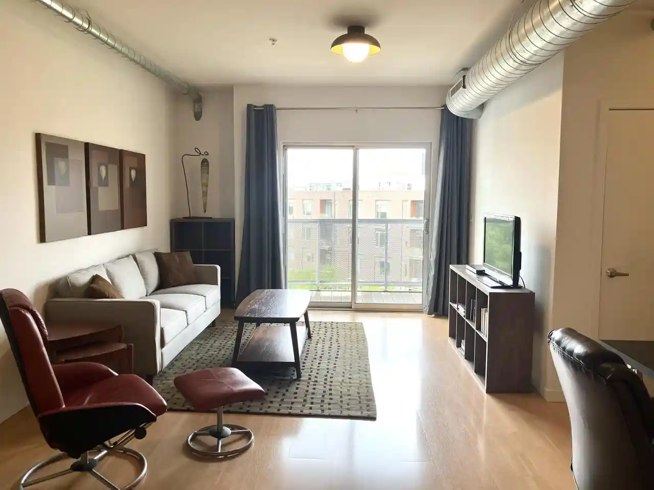 Photo 3 of Condo for sale at 1541 N Jefferson St #504, Milwaukee, WI 53202 | MLS# 1978919 | Listing updated on 2026-09-03