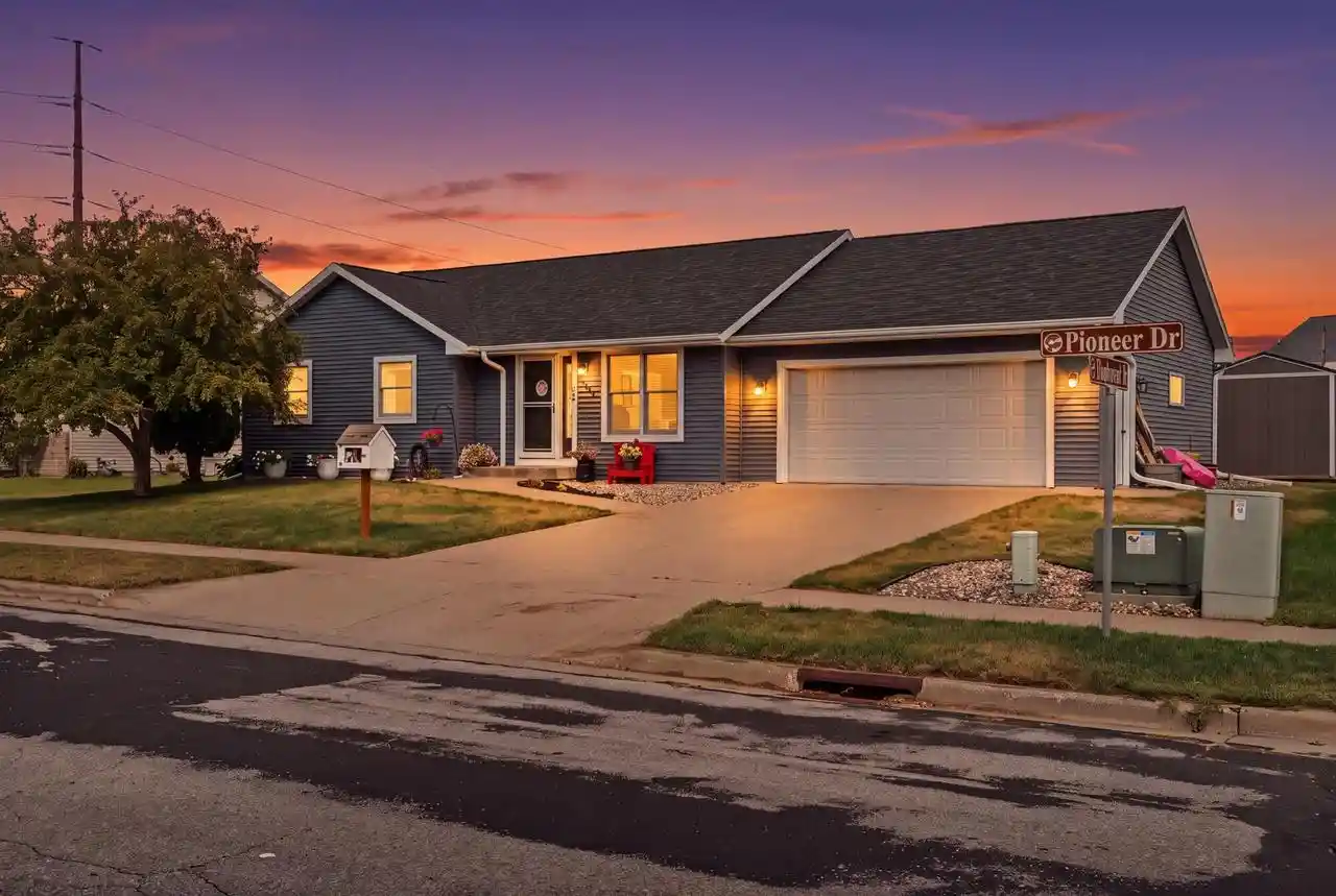 Photo 1 of Single family home for sale at 603 Pioneer Dr, Holmen, WI 54636 | MLS# 1978925 | Listing updated on 2026-09-03
