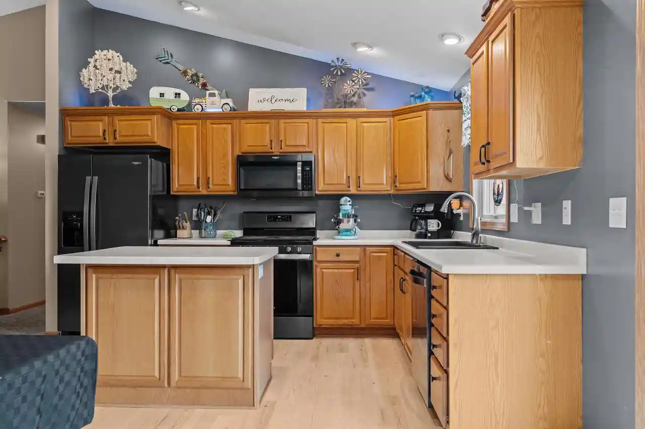 Photo 3 of Single family home for sale at 603 Pioneer Dr, Holmen, WI 54636 | MLS# 1978925 | Listing updated on 2026-09-03