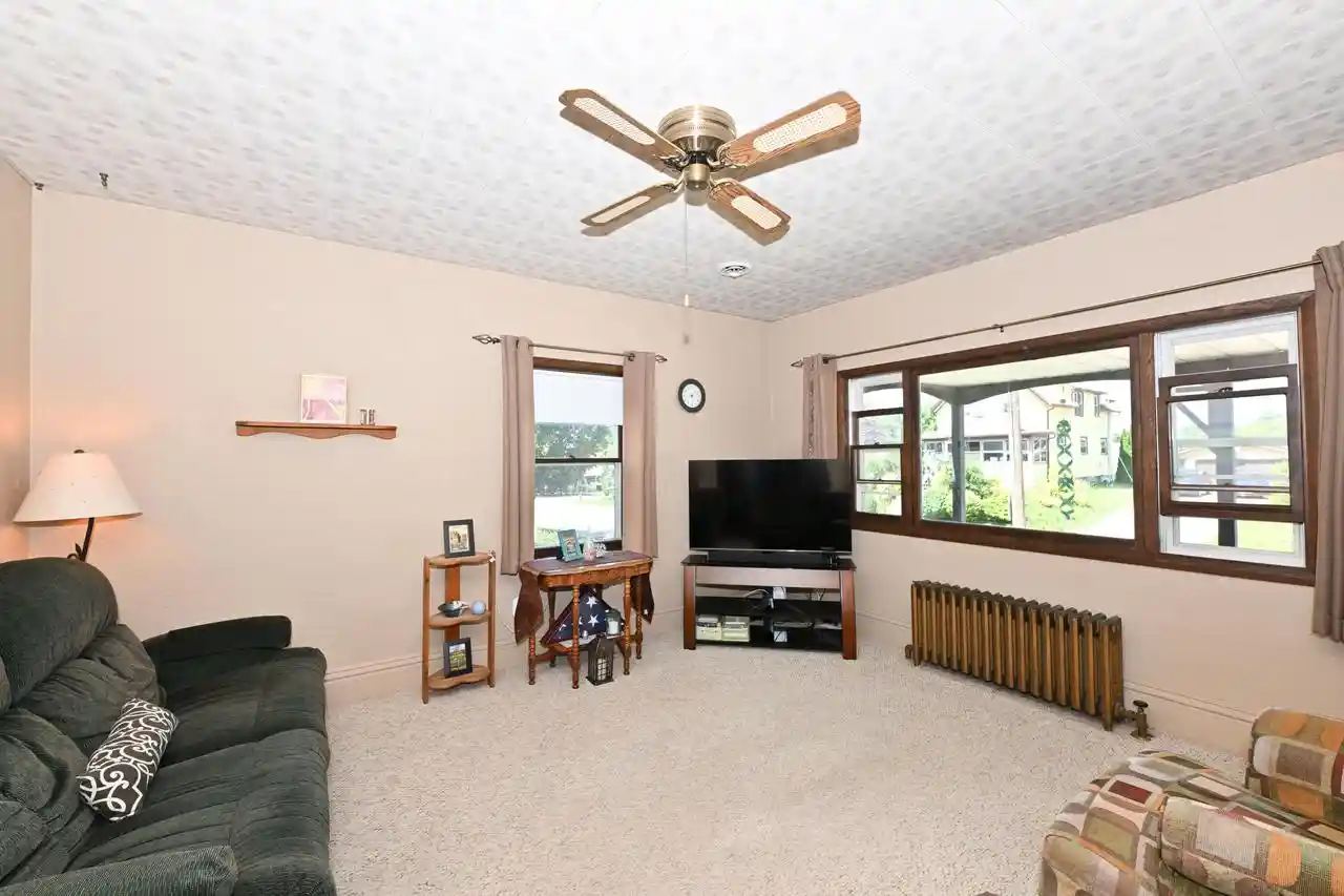 Photo 2 of Single family home for sale at 1513 Cherry St, South Milwaukee, WI 53172 | MLS# 1978926 | Listing updated on 2026-09-16