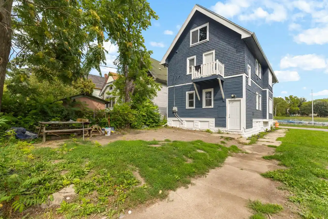 Photo 3 of Multi family home for sale at 3259 N 8th Street, Milwaukee, WI 53206 | MLS# 1978929 | Listing updated on 2026-09-14