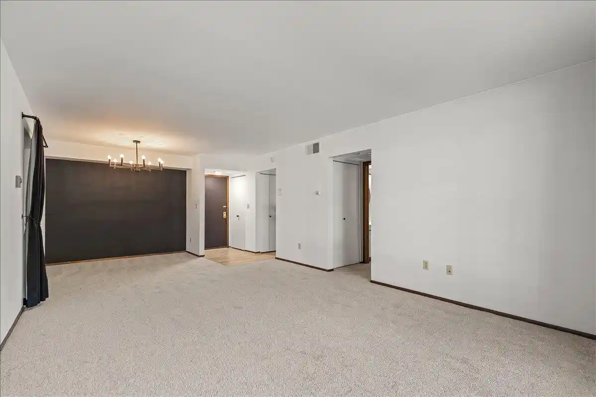 Photo 3 of Condo for sale at 1906 E Shorewood Blvd #149, Milwaukee, WI 53211 | MLS# 1978933 | Listing updated on 2026-09-29