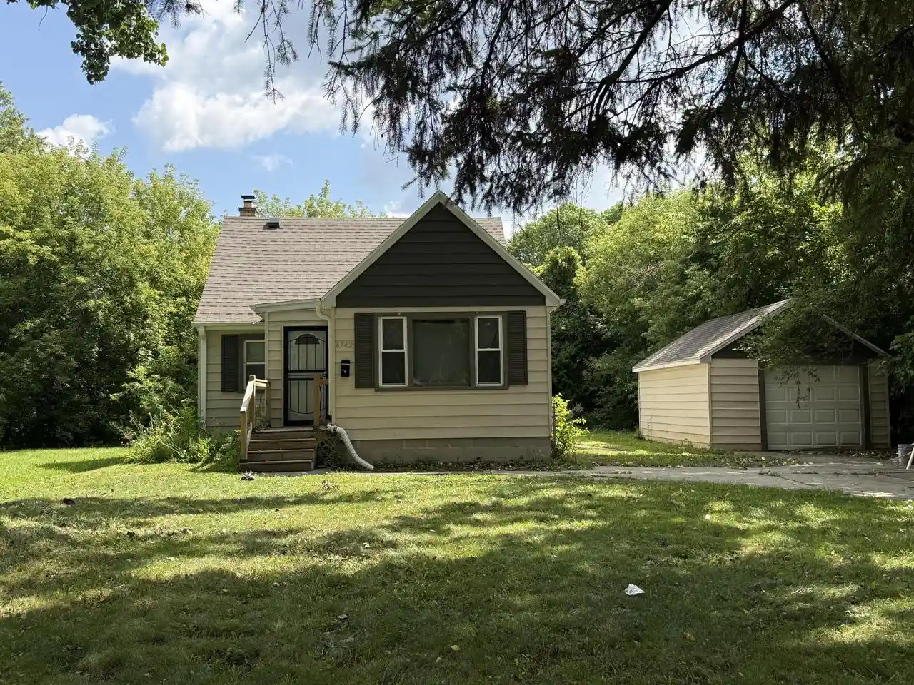 Photo 1 of Single family home for sale at 4742 N 46th Street, Milwaukee, WI 53218 | MLS# 1978936 | Listing updated on 2026-10-02