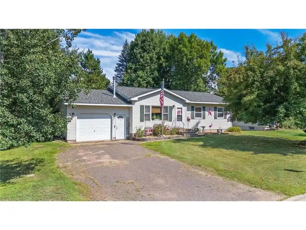 Photo 1 of Single family home for sale at 315 Hillcrest Dr, Amery, WI 54001 | MLS# 7136527 | Listing updated on 2026-09-27