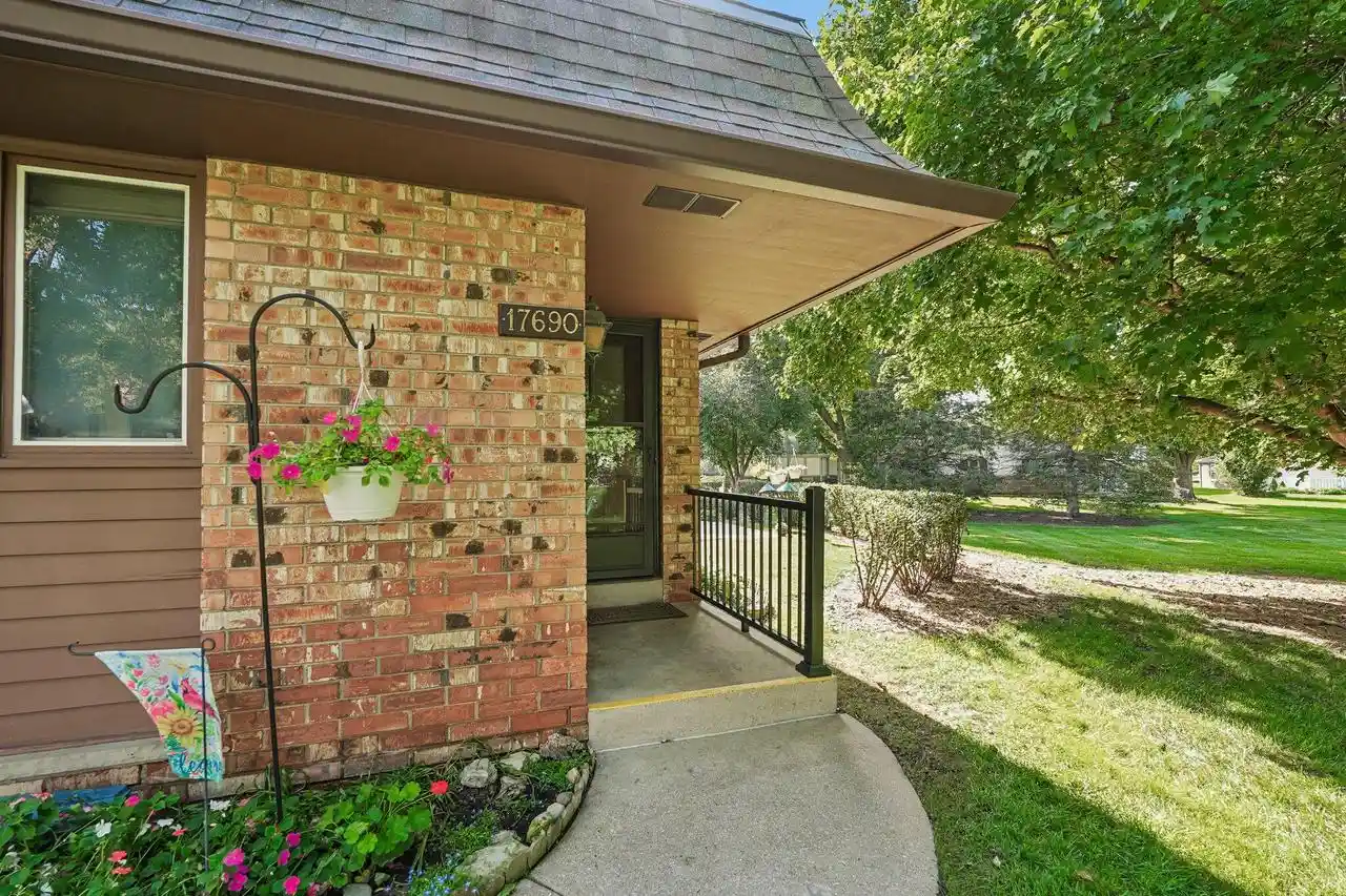 Photo 1 of Condo for sale at 17690 Nassau Dr, Brookfield, WI 53045 | MLS# 1978952 | Listing updated on 2026-09-25