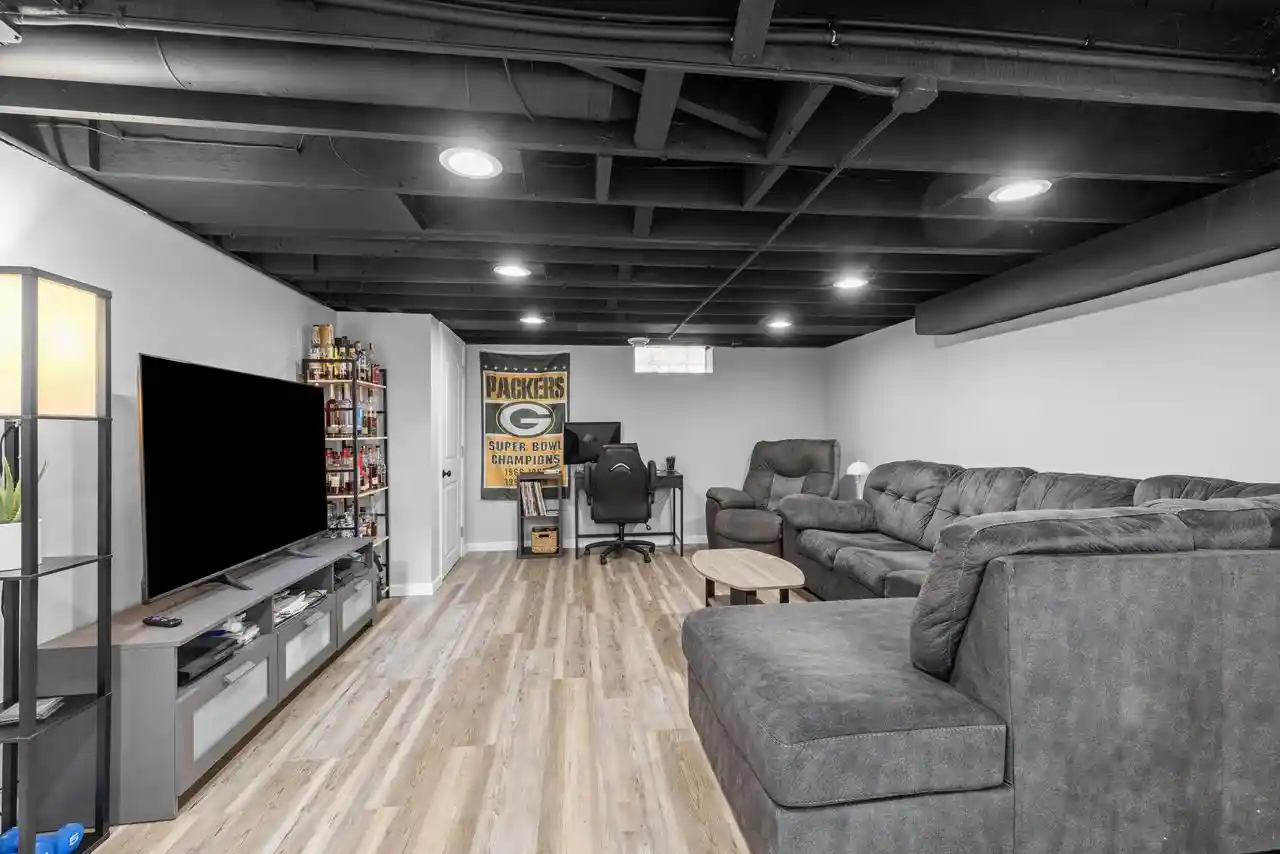 Photo 4 of Single family home for sale at 4319 N 74th Street, Milwaukee, WI 53216 | MLS# 1978951 | Listing updated on 2026-09-06