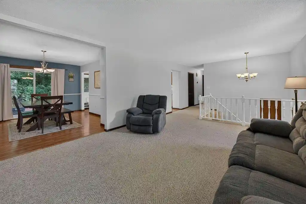 Photo 3 of Single family home for sale at 1026 Glen Echo Rd, Winona, MN 55987 | MLS# 1978950 | Listing updated on 2026-10-26